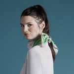 Charger l&#39;image dans la galerie, Foulard de soie pour femme de la marque Limoilove, marque de vêtement pour femme fabriqué en france à Nevers, fabrication francaise made in france
